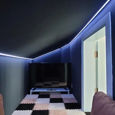 Botanik Garden דירה